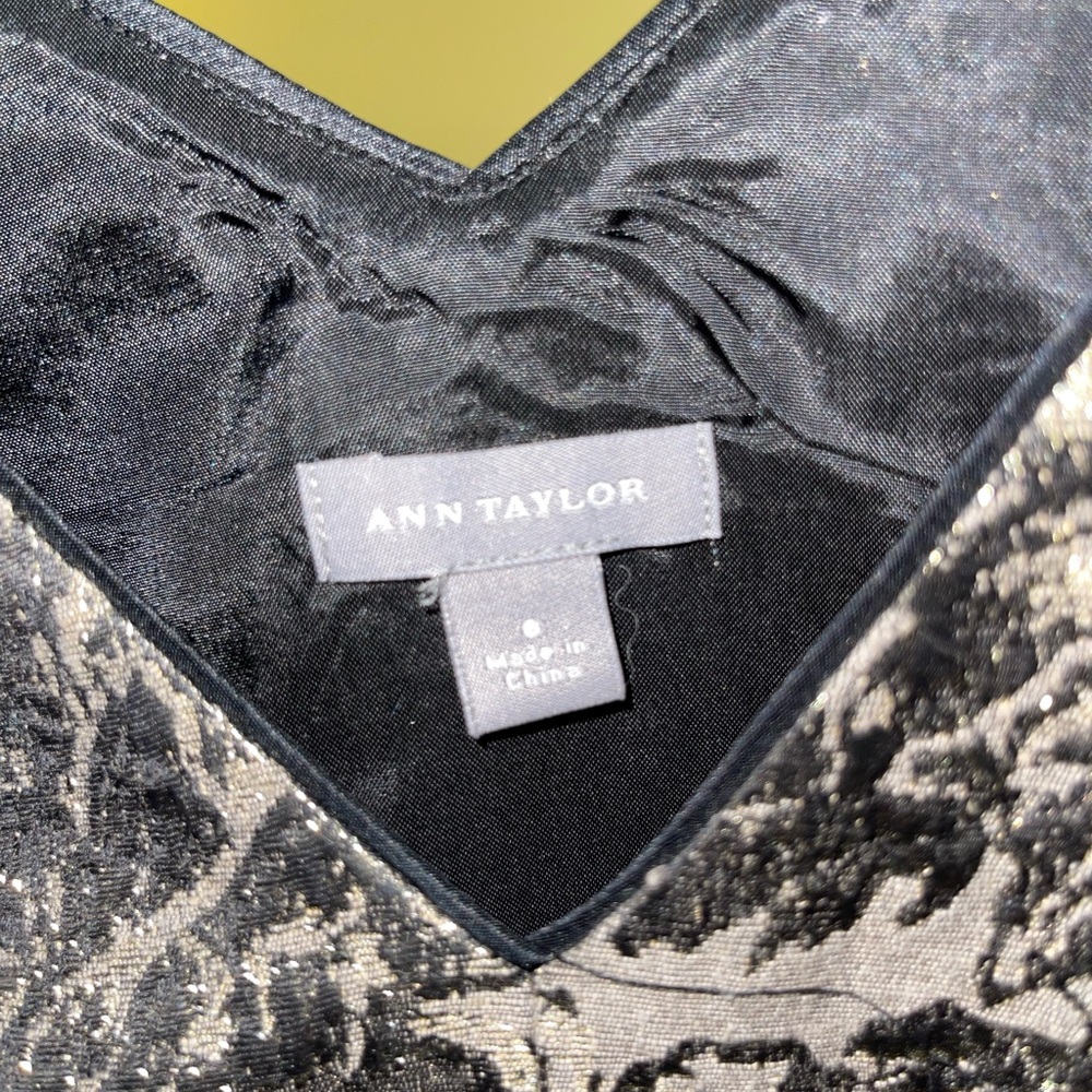 Side Zip Tank Top - Picture 3 of 3